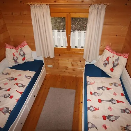 Romantikhuetten 1 & 24 Feriehus Stamsried